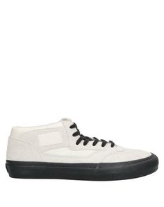 Низкие кеды и кроссовки Vans