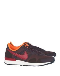 Низкие кеды и кроссовки Nike