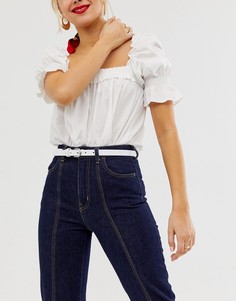 Белый ремень с эффектом крокодиловой кожи French Connection - Белый