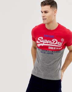Красная футболка с контрастным логотипом Superdry - Красный