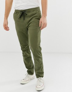 Брюки цвета хаки в стиле милитари Superdry - Зеленый