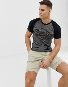 Темно-серая футболка с рукавами реглан и логотипом Superdry - Серый