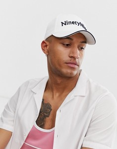 Белая бейсболка с вышивкой ASOS DESIGN - Белый