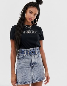 Футболка с серебристыми заклепками ASOS DESIGN - Черный