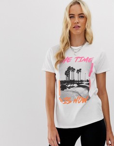 Футболка из органического хлопка с фотографическим принтом ASOS DESIGN - Белый