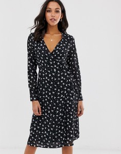 Платье с запахом и цветочным принтом Ichi - Мульти