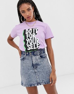 Футболка с принтом ASOS DESIGN - Розовый