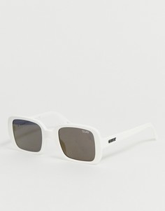 Солнцезащитные очки в белой оправе Quay Australia - SECOND NATURE - Белый