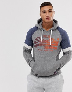 Худи серого цвета с синими вставками и логотипом Superdry - Серый