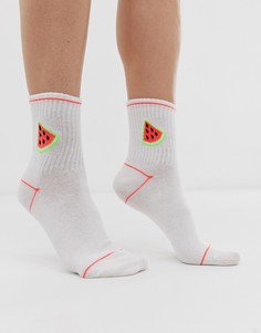 Белые спортивные носки с принтом дыни Monki - Белый