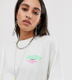 Белая футболка с принтом на спине Bershka - Белый