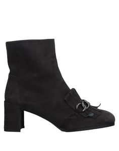 Полусапоги и высокие ботинки Stuart Weitzman