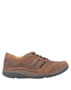 Низкие кеды и кроссовки Clarks