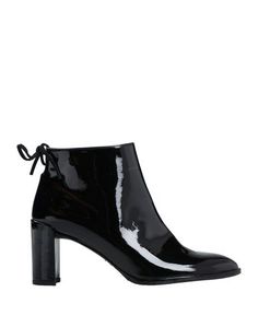 Полусапоги и высокие ботинки Stuart Weitzman
