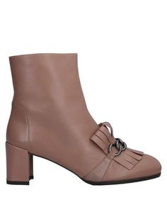 Полусапоги и высокие ботинки Stuart Weitzman