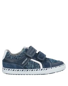 Низкие кеды и кроссовки Geox