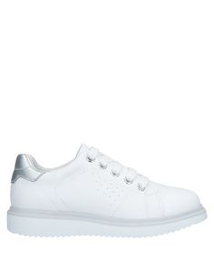 Низкие кеды и кроссовки Geox