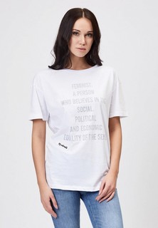 Футболка Whitney