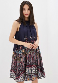 Платье MadaM T