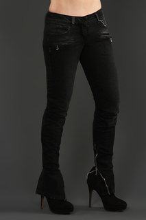 Джинсы Balmain