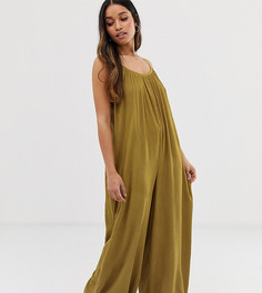 Комбинезон с глубоким вырезом на спине и складками ASOS DESIGN - Зеленый
