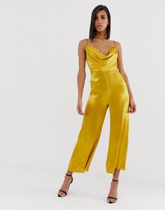 Атласный комбинезон со свободным воротом ASOS DESIGN - Желтый