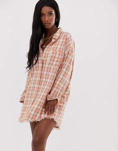 Клетчатое платье-рубашка в стиле oversize Missguided - Розовый