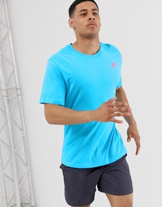Синяя футболка с логотипом Nike Running - Синий