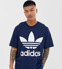 Свободная темно-синяя футболка с логотипом-трилистником adidas Originals - Темно-синий