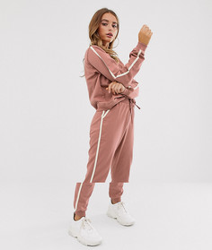 Спортивный костюм из свитшота и джоггеров с контрастными полосками ASOS DESIGN - Розовый