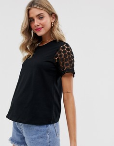 Футболка с кружевными рукавами ASOS DESIGN - Черный