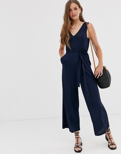 Фактурный комбинезон без рукавов с завязкой на талии ASOS DESIGN - Темно-синий