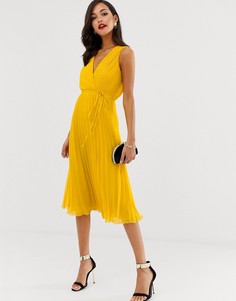 Платье миди с поясом и плиссированной юбкой ASOS DESIGN - Желтый