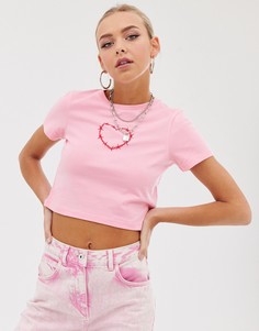 Укороченная футболка с принтом сердца из проволоки ASOS DESIGN - Розовый
