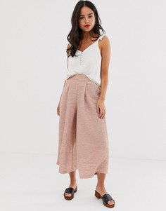 Фактурные брюки-кюлоты ASOS DESIGN - Розовый