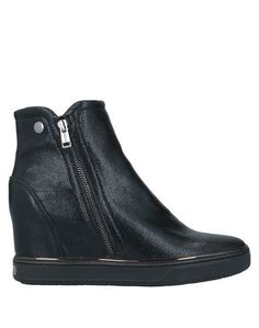 Полусапоги и высокие ботинки Guess