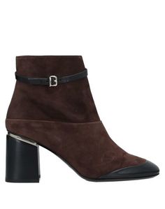 Полусапоги и высокие ботинки Tod`S
