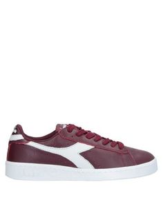 Низкие кеды и кроссовки Diadora