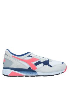 Низкие кеды и кроссовки Diadora