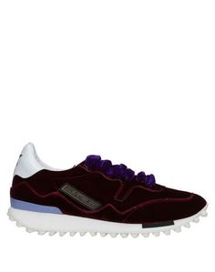 Низкие кеды и кроссовки Golden Goose Deluxe Brand