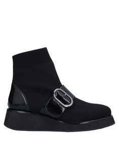 Полусапоги и высокие ботинки Tosca BLU Shoes