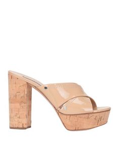Сандалии Casadei
