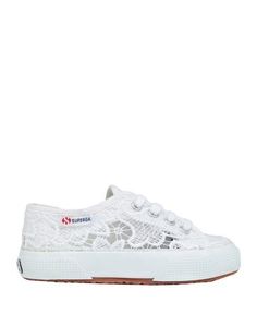 Низкие кеды и кроссовки Superga