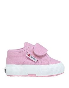 Низкие кеды и кроссовки Superga