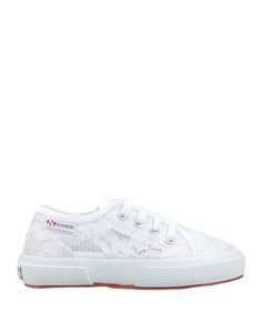 Низкие кеды и кроссовки Superga