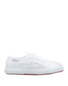 Низкие кеды и кроссовки Superga