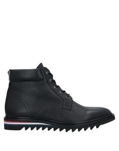 Полусапоги и высокие ботинки Thom Browne