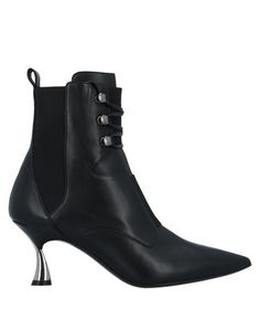 Полусапоги и высокие ботинки Casadei