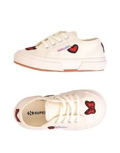 Низкие кеды и кроссовки Superga