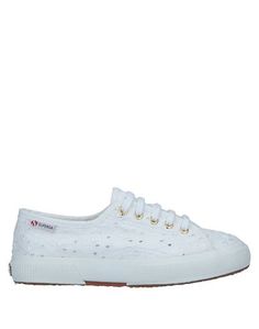 Низкие кеды и кроссовки Superga